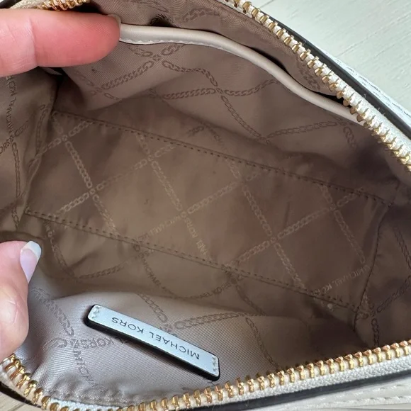 Michael Kors Jet set leather woven crossbody bag white gold - Picture 8 of 13